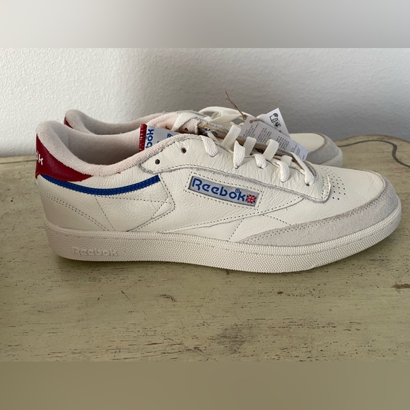 Madewell x Reebok® Club C
85 Sneakers in Chalk Optimum Blue Flash Red Size 12 main image 9